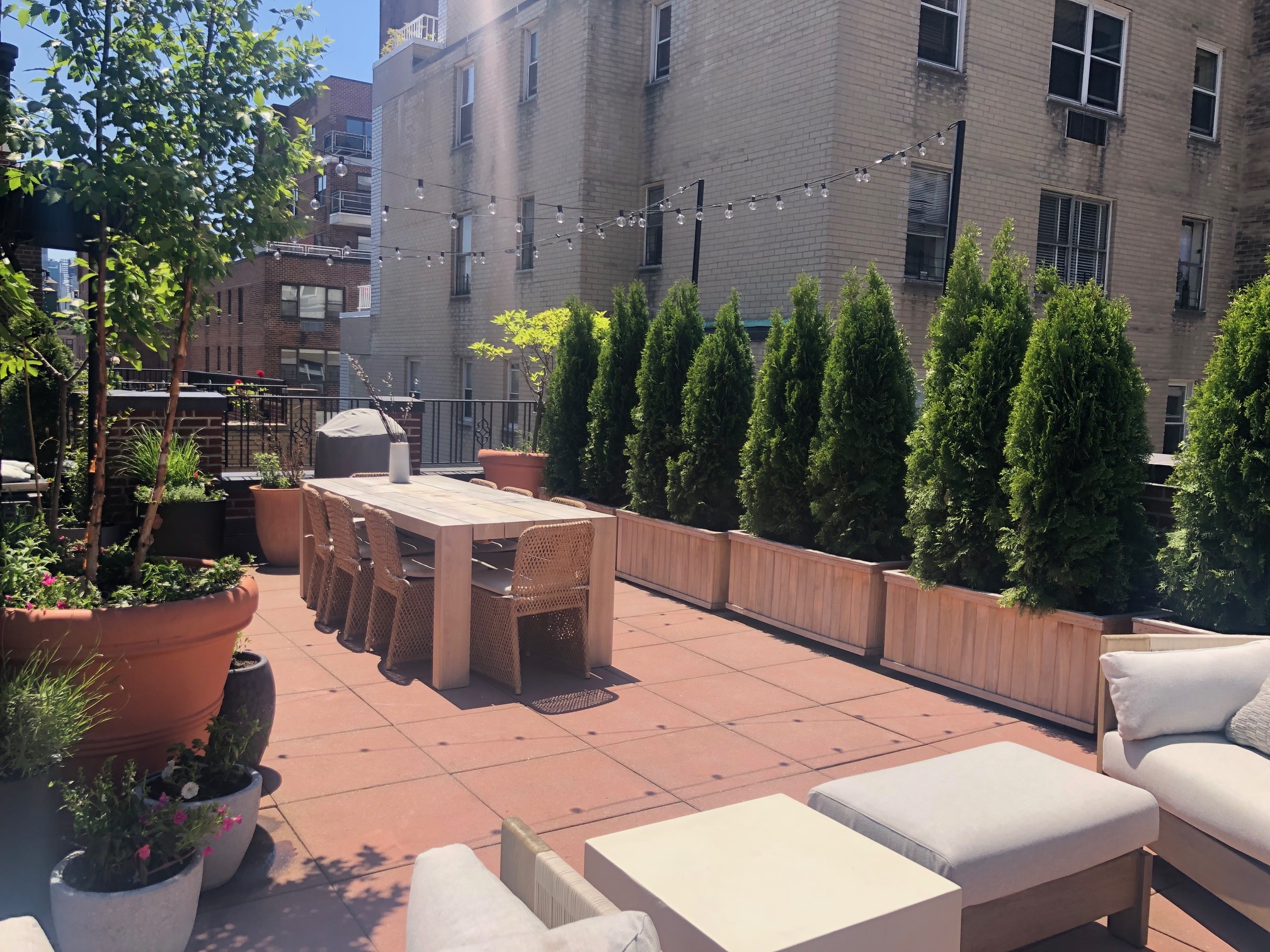 Upper East Side Dining Area